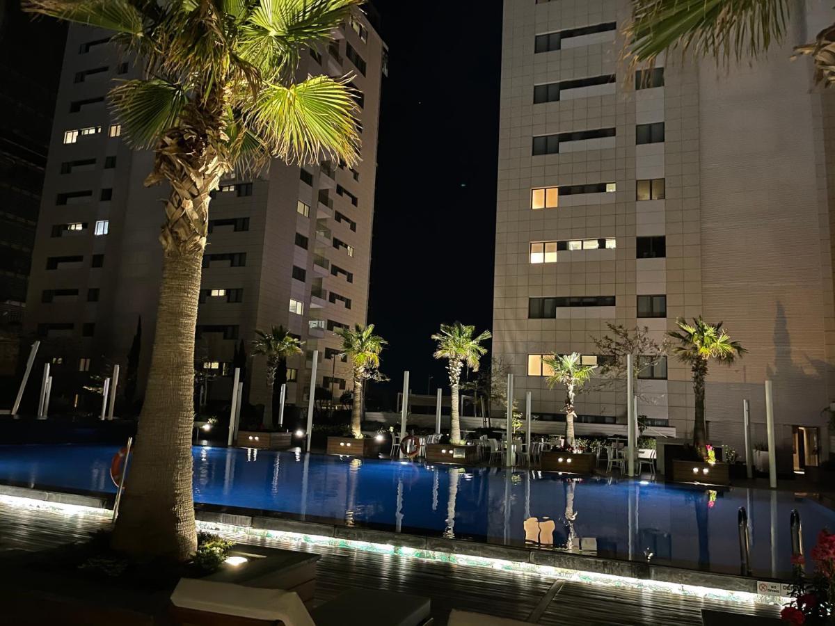 โอลิมปิค เรสซิเดนซ์ เดอลุกซ์ อพาร์ตเมนท์ Aparthotel ลิมาซอล ภายนอก รูปภาพ